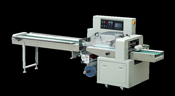 Döner Otomatik Yatay Akış Paketleme Makinesi Kurabiye 250mm Filmi Aşağı Çekerek